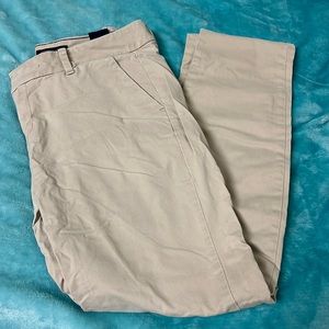 Tommy Hilfiger Size 4 Tan Pants